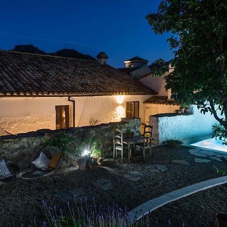 Casa De Los Cuadros Villaluenga Del Rosario Buitenkant foto