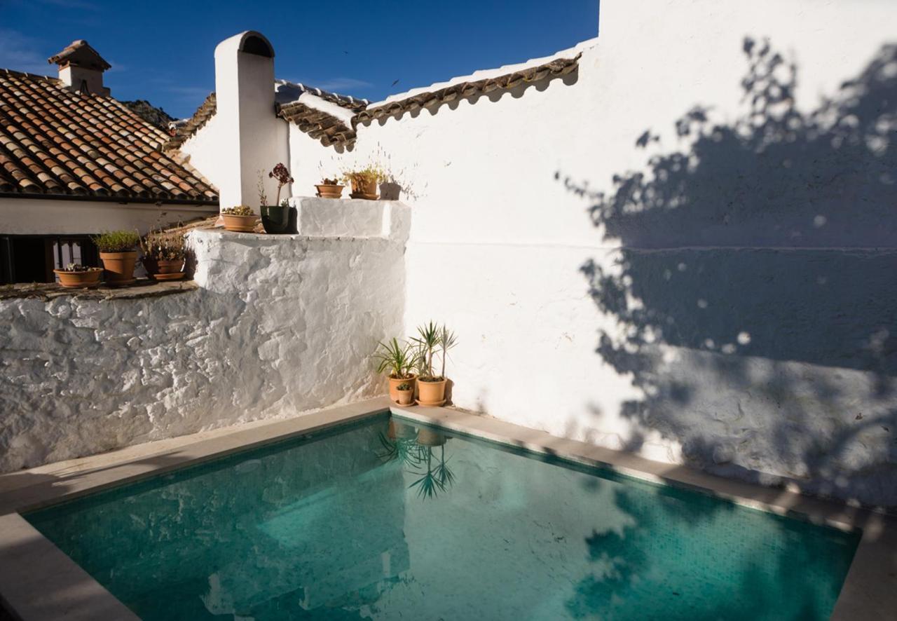 Casa De Los Cuadros Villaluenga Del Rosario Buitenkant foto